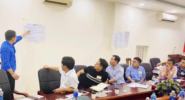 KaF Education cùng đối tác từ Singapore tổ chức lớp 